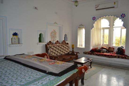 Hotel Aravali View Palace 烏代浦 外观 照片