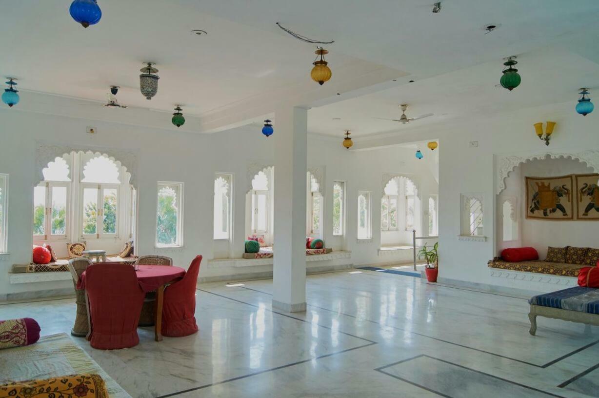 Hotel Aravali View Palace 烏代浦 外观 照片